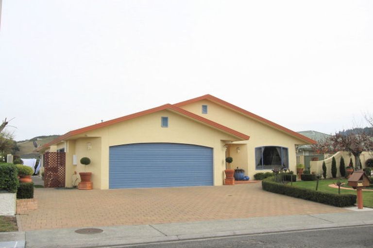 Photo of property in 8 Ennor Place, Greenmeadows, Napier, 4112