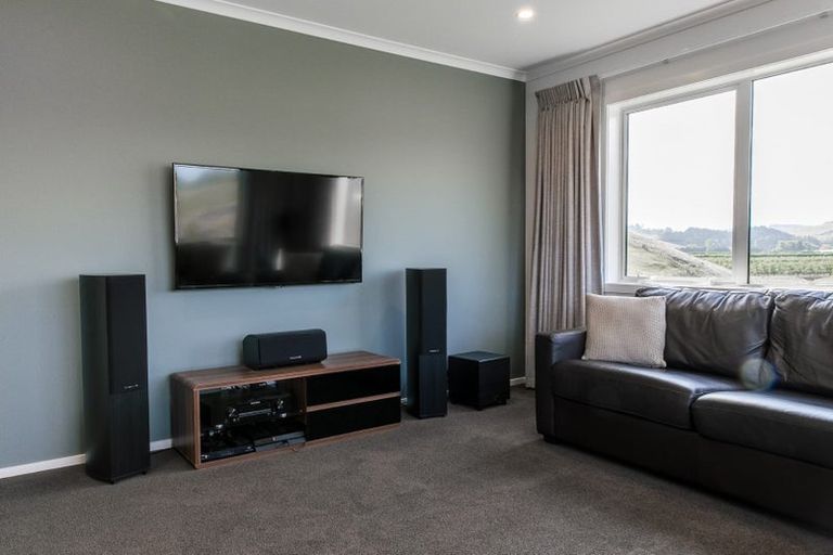 Photo of property in 30 Penrith Road, Poraiti, Napier, 4182