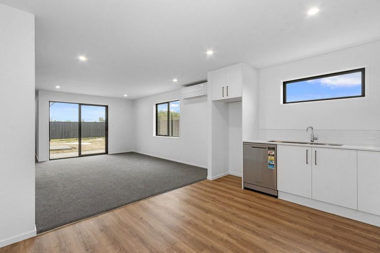 Photo of property in 41 Stackwood Avenue, Woodend, 7691