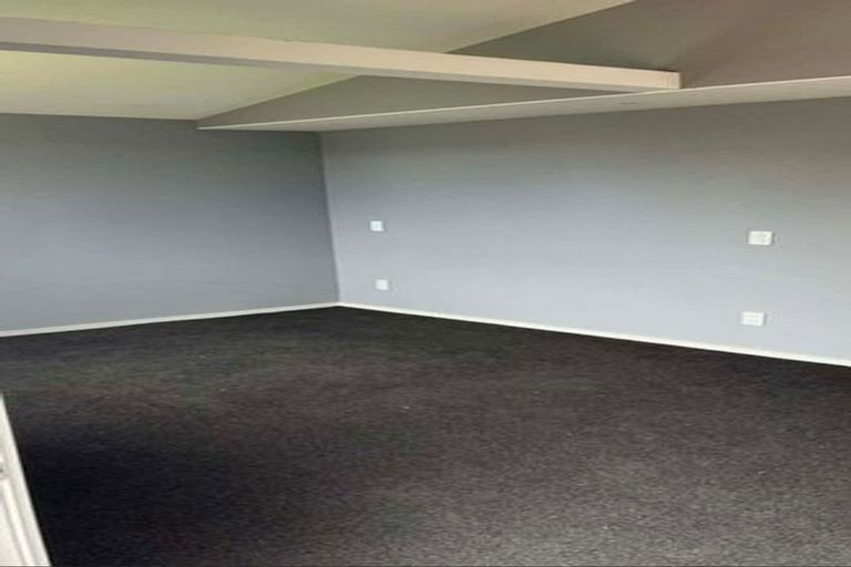 Photo of property in 5a Hetley Crescent, Taradale, Napier, 4112