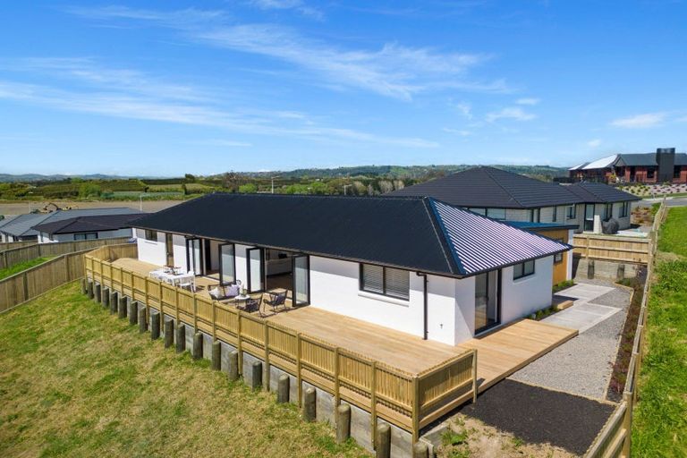 Photo of property in 45 Ridge Drive, Omokoroa, 3114