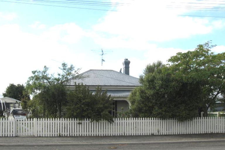 Photo of property in 81 Cox Street, Ashburton, 7700