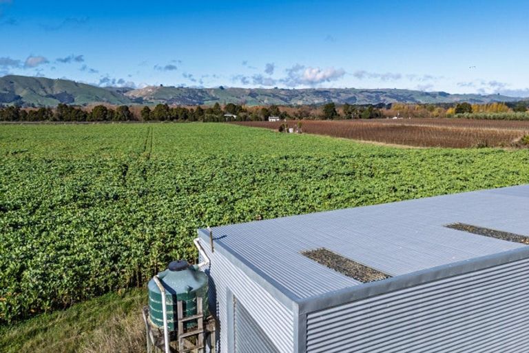 Photo of property in 20 Dakins Road, East Taratahi, Carterton, 5887