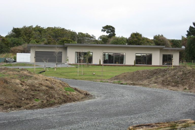 Photo of property in 75 Taiepa Road, Otatara, Invercargill, 9879
