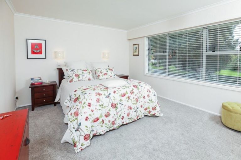 Photo of property in 24 Ranfurly Avenue, Fairfield, Hamilton, 3214