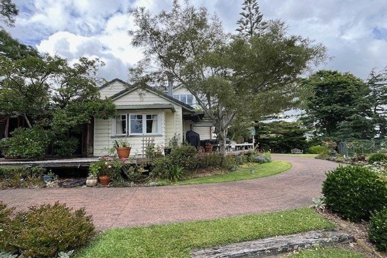 Photo of property in 336 Point View Drive, Shamrock Park, Auckland, 2016