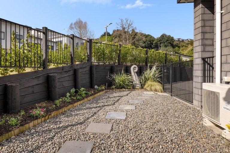 Photo of property in 4 Rochfort Crescent, Pyes Pa, Tauranga, 3112