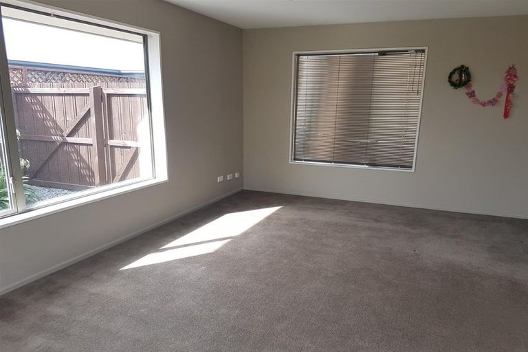 Photo of property in 11 Robinia Place, Wigram, Christchurch, 8042