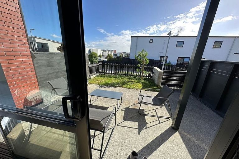 Photo of property in 46 Walter Merton Road, Hobsonville, Auckland, 0616