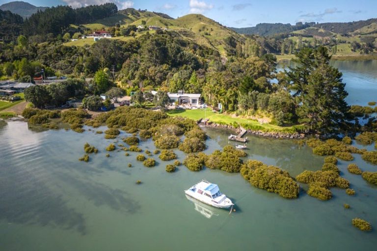 Photo of property in 1613 Manaia Road, Manaia, Coromandel, 3581