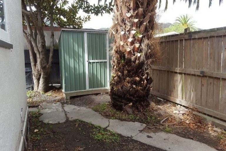 Photo of property in 158 Naenae Road, Naenae, Lower Hutt, 5011