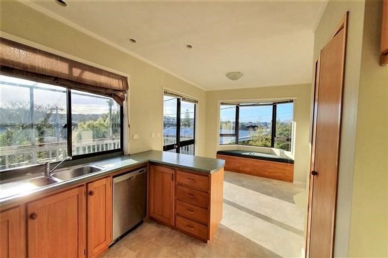 Photo of property in 13 Tainui Street, Torbay, Auckland, 0630