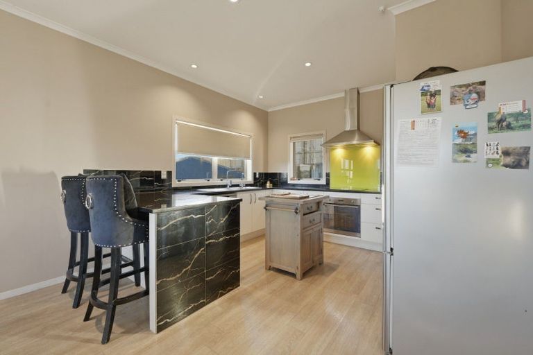 Photo of property in 85c Dixon Road, Glenview, Hamilton, 3206