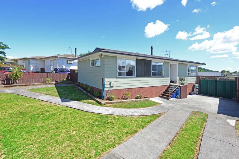 Photo of property in 56 Boundary Road, Clover Park, Auckland, 2019