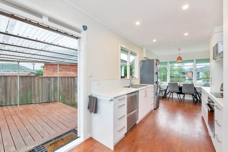 Photo of property in 5 Anthony Place, Pakuranga, Auckland, 2010