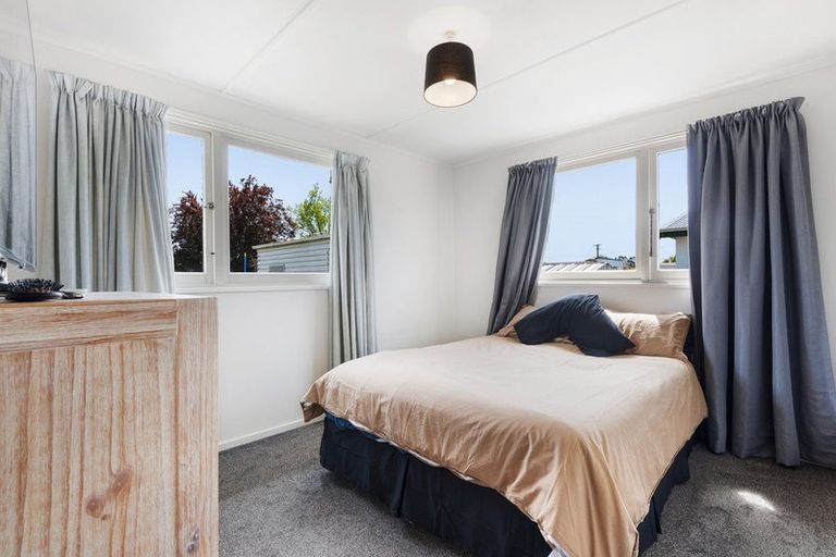 Photo of property in 46 Ajax Street, Milton, 9220