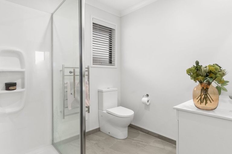 Photo of property in 15 Greystone Place, Omokoroa, 3114