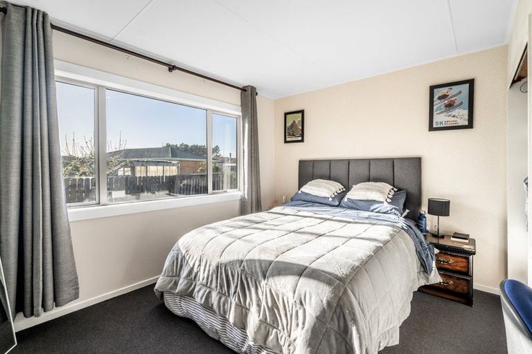 Photo of property in 23 Ottrey Street, Clifton, Invercargill, 9812