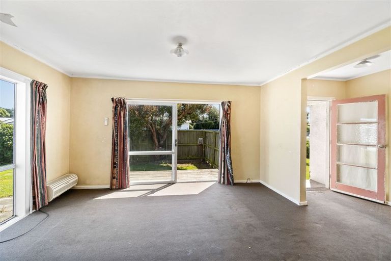 Photo of property in 16 Newland Street, Hoon Hay, Christchurch, 8025