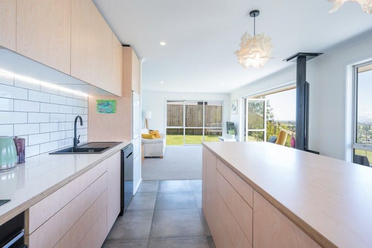 Photo of property in 39c Katania Heights, Brightwater, 7022