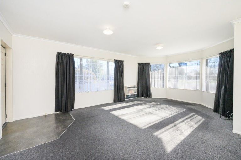 Photo of property in 714 Pioneer Highway, Takaro, Palmerston North, 4412