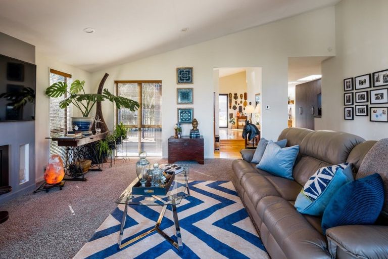 Photo of property in 12 Caversham Drive, Rototuna, Hamilton, 3210