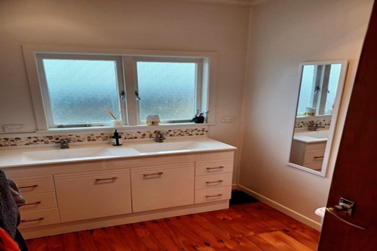 Photo of property in 21 Princess Street, Te Puke, 3119