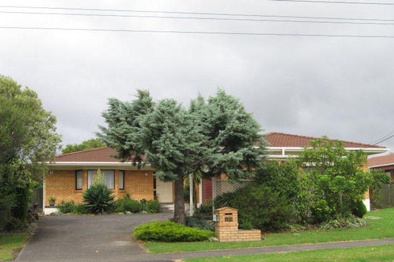 Photo of property in 156 Sturges Road, Henderson, Auckland, 0612