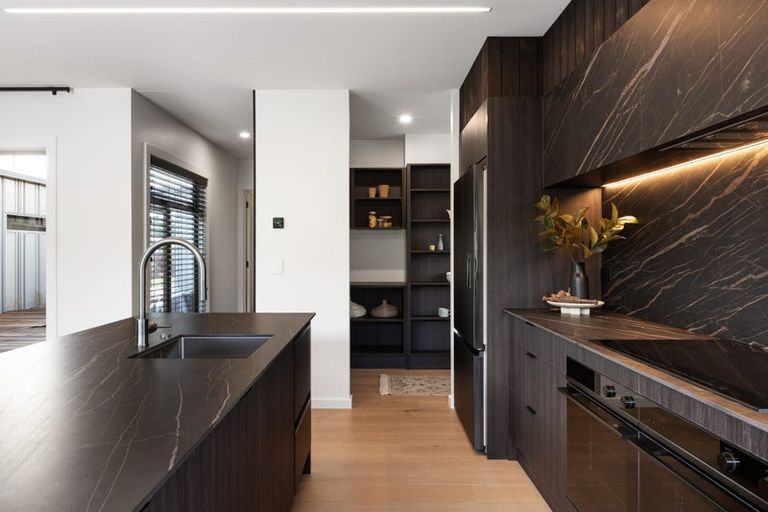 Photo of property in 7b Gordon Street, Jervoistown, Napier, 4112