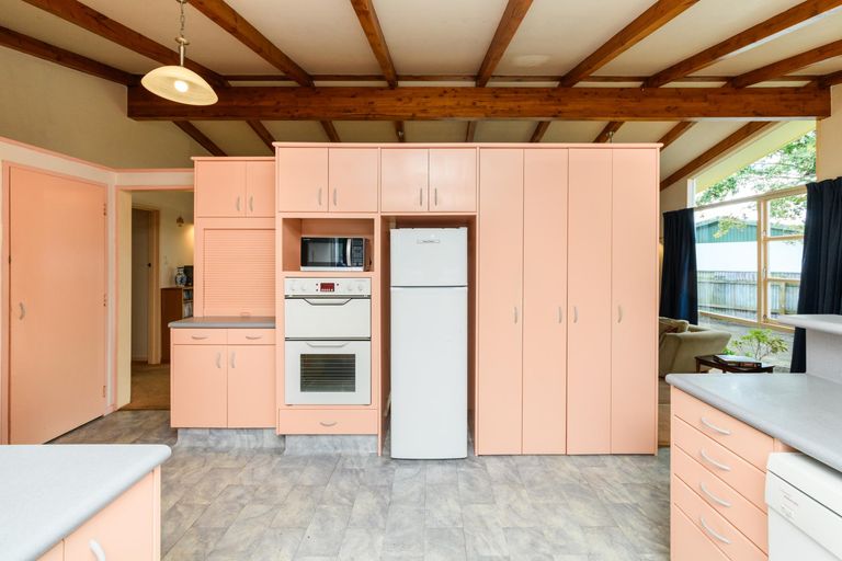 Photo of property in 23 Wood Street, Takaro, Palmerston North, 4410