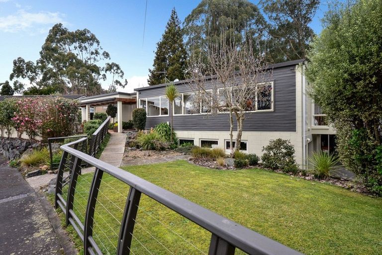 Photo of property in 27 Balfour Crescent, Riverlea, Hamilton, 3216