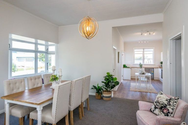 Photo of property in 18 Wilton Street, Levin, 5510