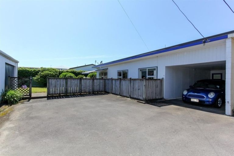 Photo of property in 1/16 Puni Street, Fitzroy, New Plymouth, 4312