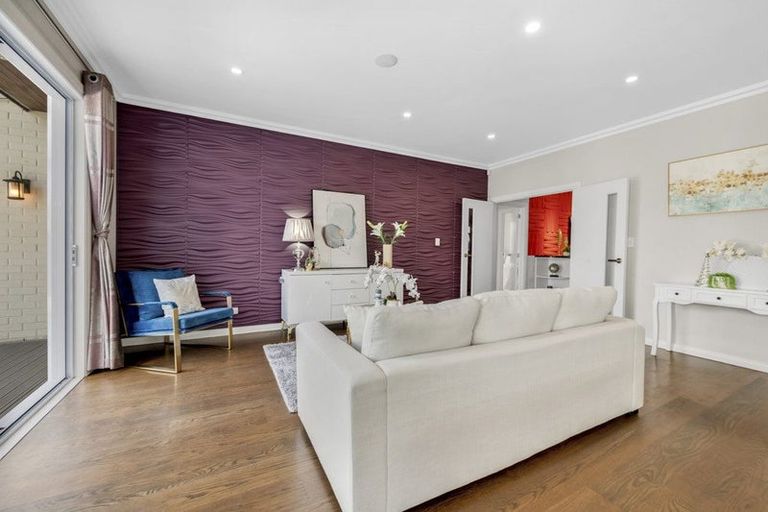 Photo of property in 16 Evelina Lane, Flat Bush, Auckland, 2019