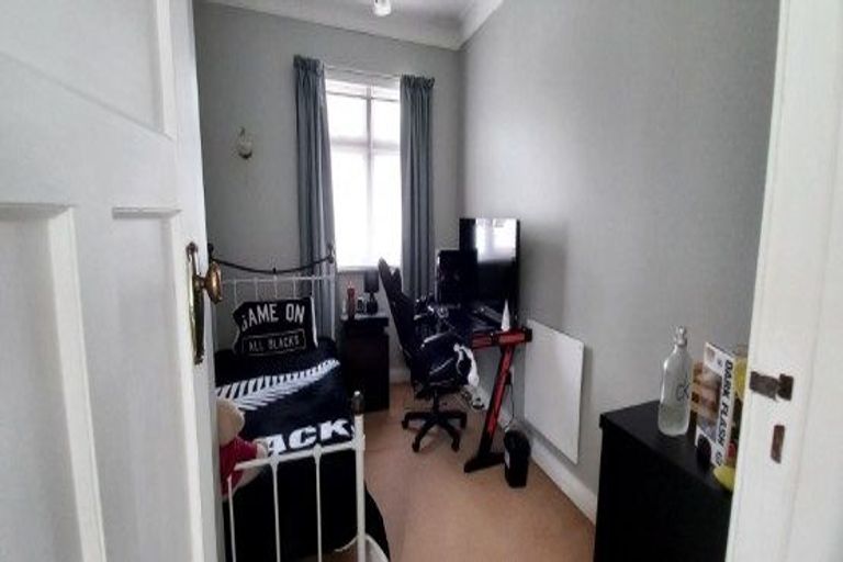 Photo of property in 974 High Street, Avalon, Lower Hutt, 5011