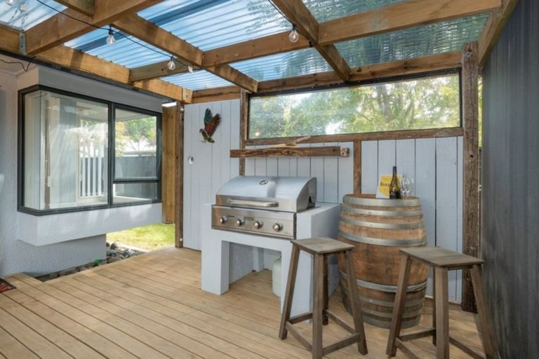 Photo of property in 11a Kane Road, Papamoa Beach, Papamoa, 3118