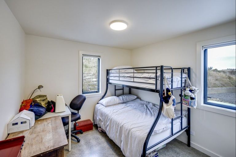 Photo of property in 76 Te Kapua Rise, 4182