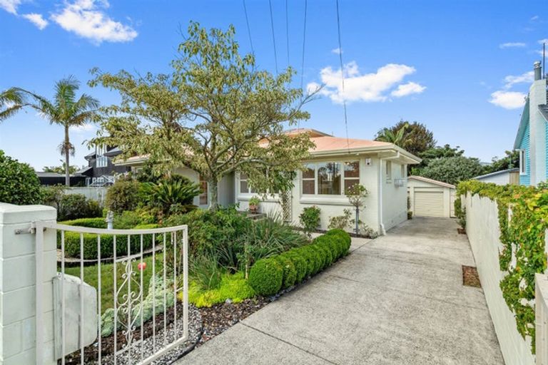 Photo of property in 62 Harrier Street, Parkvale, Tauranga, 3112