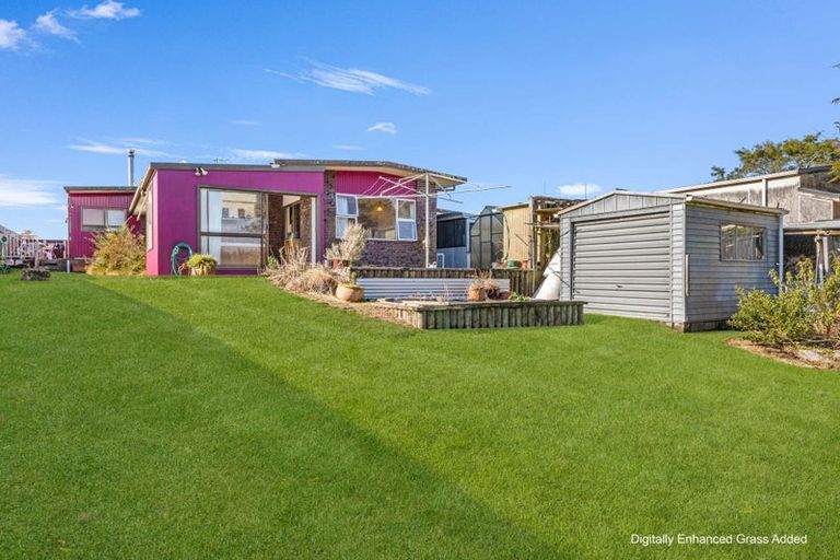 Photo of property in 8 Rewa Street, Inglewood, 4330