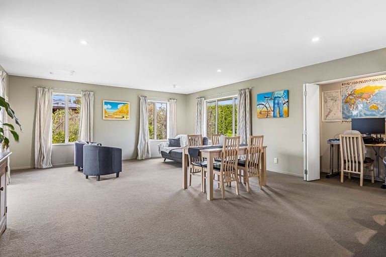 Photo of property in 8 Elm Drive, Rangiora, 7400