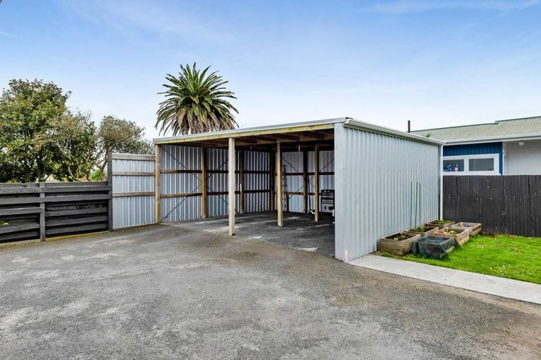 Photo of property in 59 Camberwell Road, Hawera, 4610