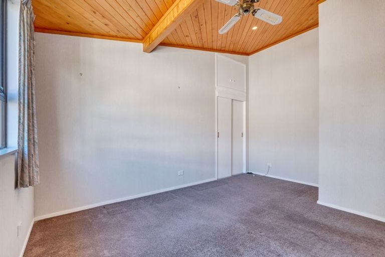 Photo of property in 71 Cable Bay Block Road, Cable Bay, 0420