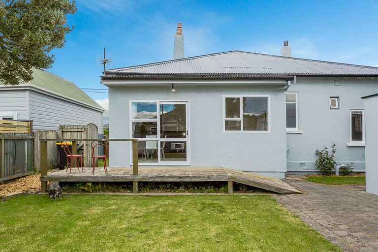 Photo of property in 19 Plunket Street, Saint Kilda, Dunedin, 9012