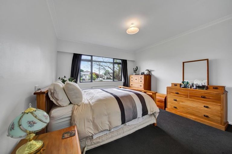 Photo of property in 283 Carrington Street, Vogeltown, New Plymouth, 4310