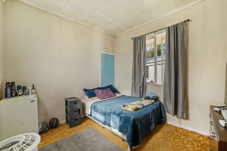 Photo of property in 53 Lyell Road, Outer Kaiti, Gisborne, 4010