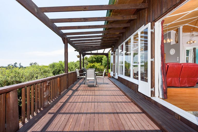 Photo of property in 18a Wade Place, Welcome Bay, Tauranga, 3175