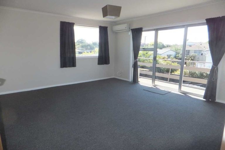 Photo of property in 3/101 Middlepark Road, Sockburn, Christchurch, 8042