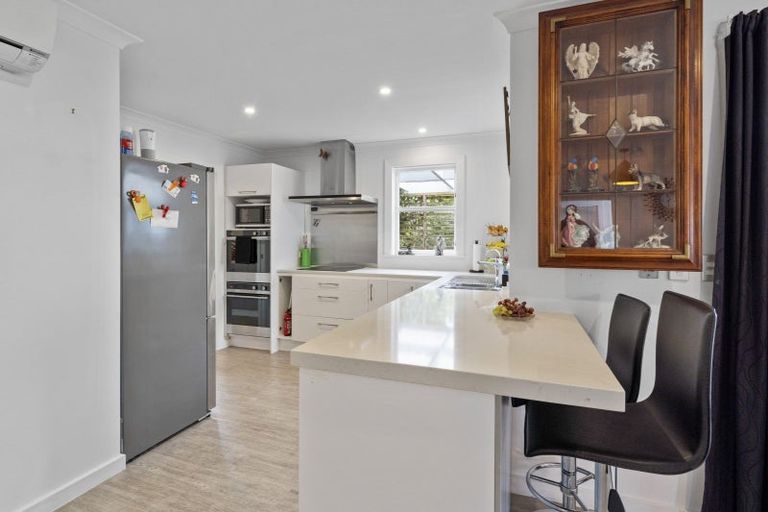 Photo of property in 83 Waerenga Road, Otaki, 5512