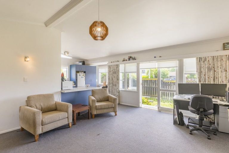 Photo of property in 26 Francis Road, Paraparaumu Beach, Paraparaumu, 5032