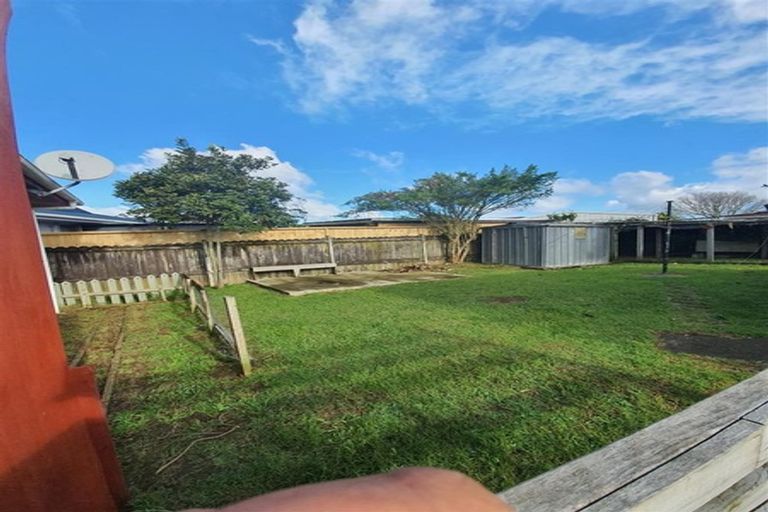 Photo of property in 13 Poutini Place, Manurewa, Auckland, 2102